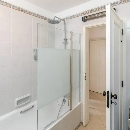 펜션 Moradia Olhos De Agua - 3 Quartos - 6 Camas